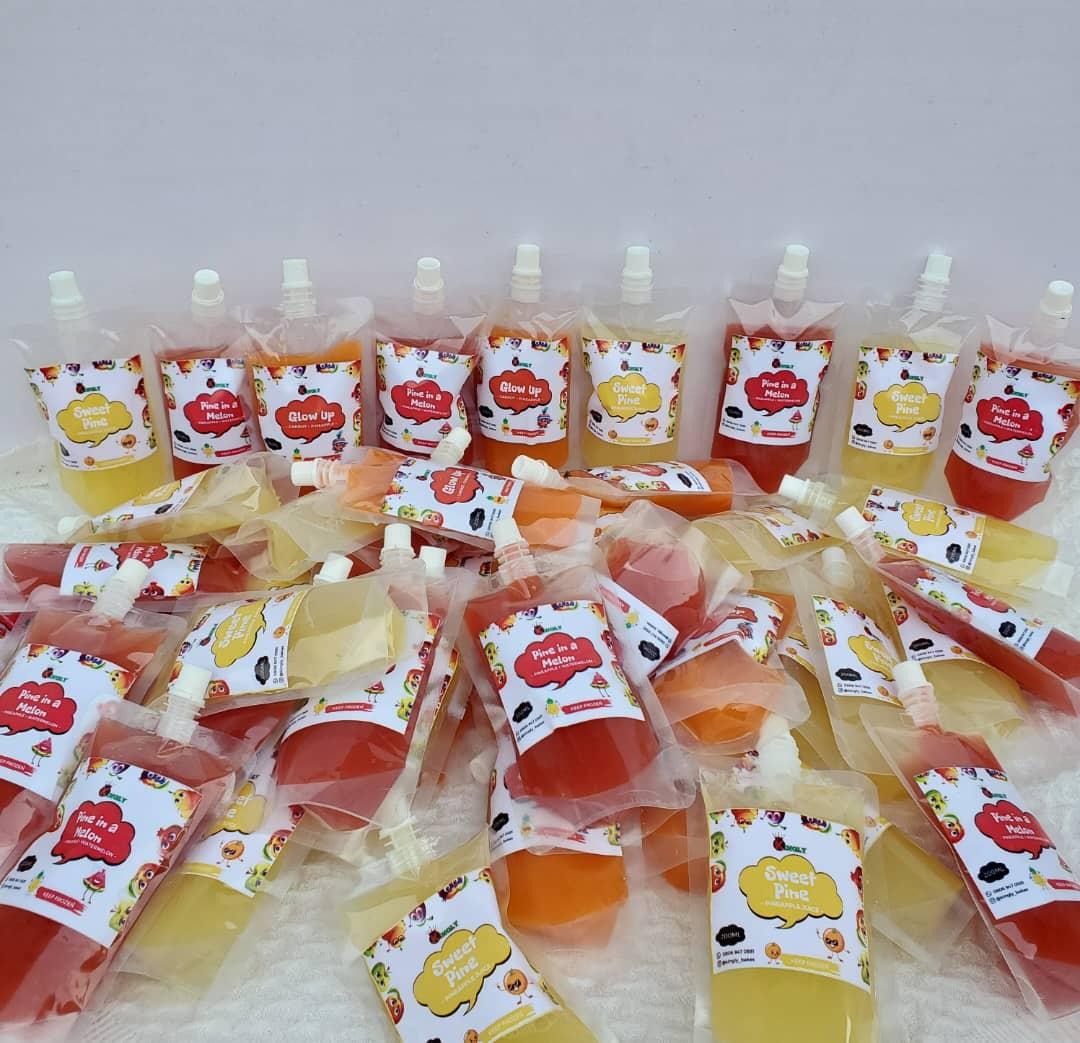 Cold pressed kiddies fruit juice Pack of 10